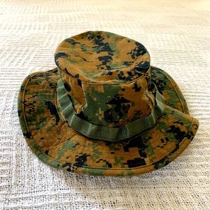 United States Marine Corps issued field cover, Woodland camo, large
